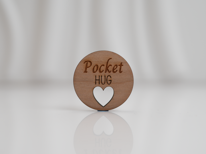 Circle Pocket Hug