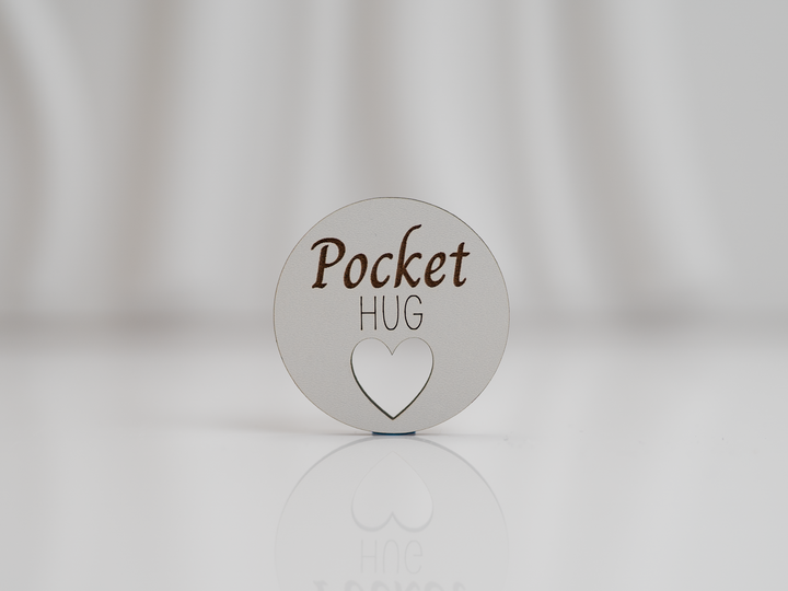 Circle Pocket Hug