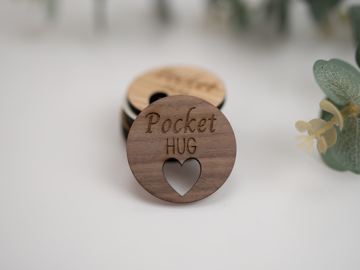 Circle Pocket Hug